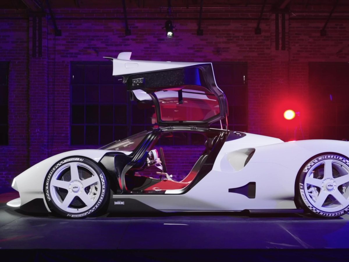 NILU unveiled in Los Angeles